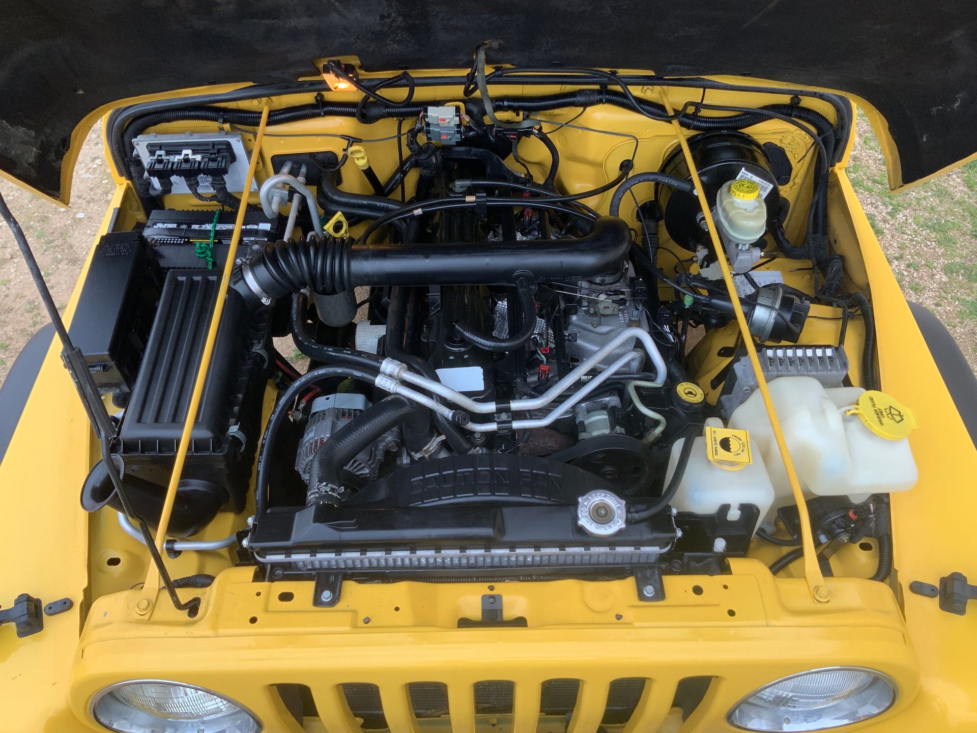 2004 Jeep Wrangler - Image 10