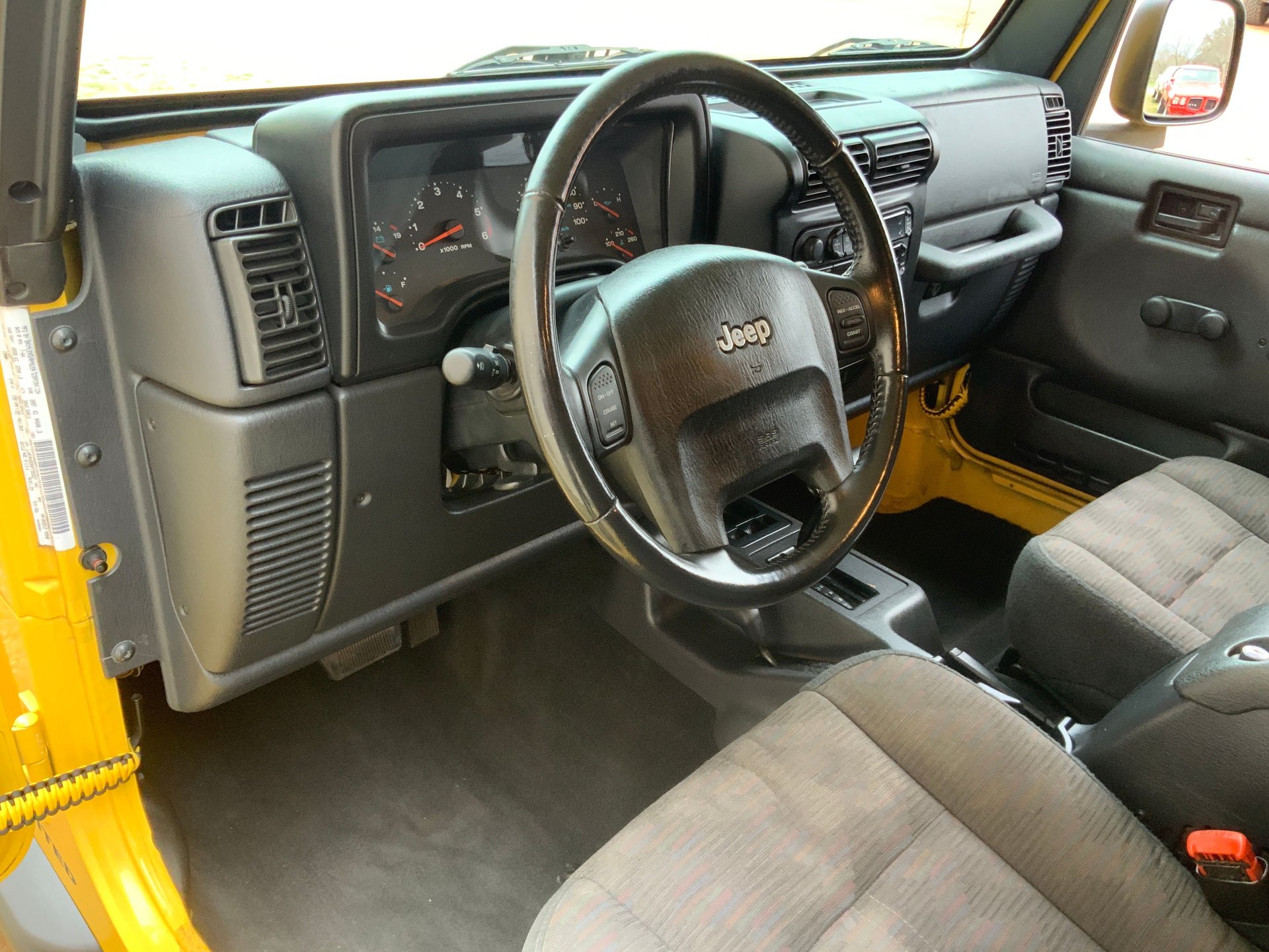 2004 Jeep Wrangler - Image 16