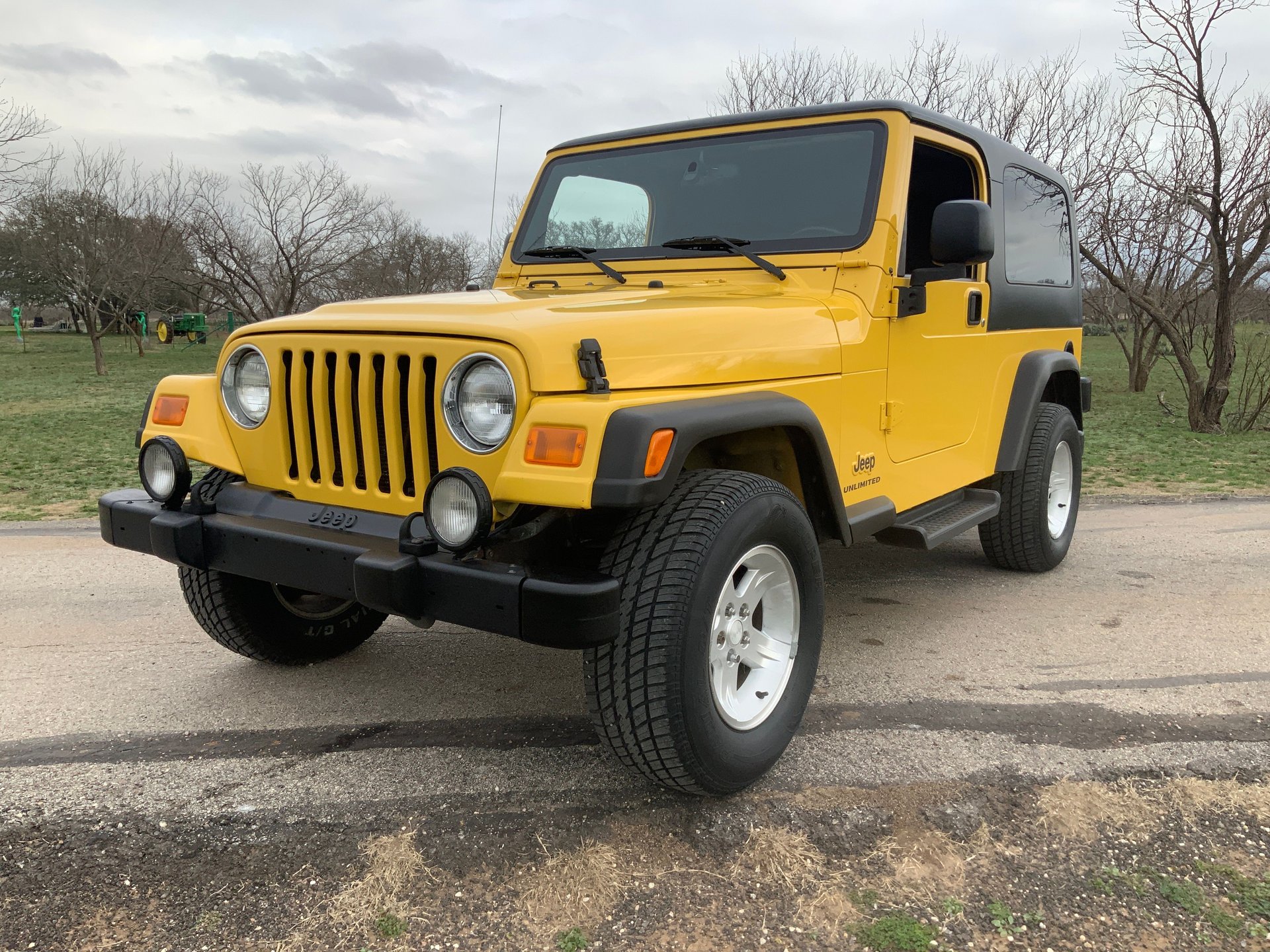 2004 Jeep Wrangler - Image 2