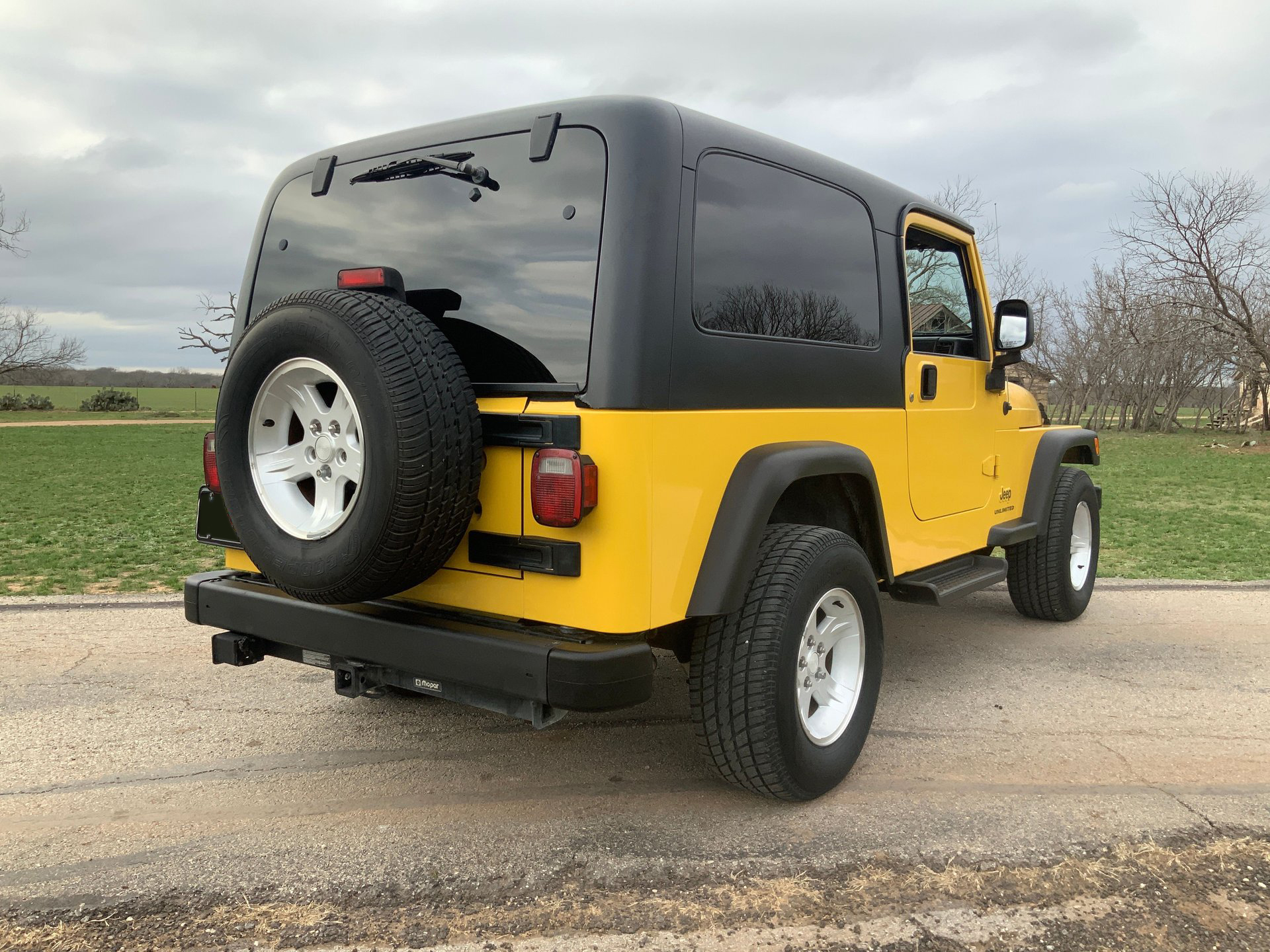2004 Jeep Wrangler - Image 6