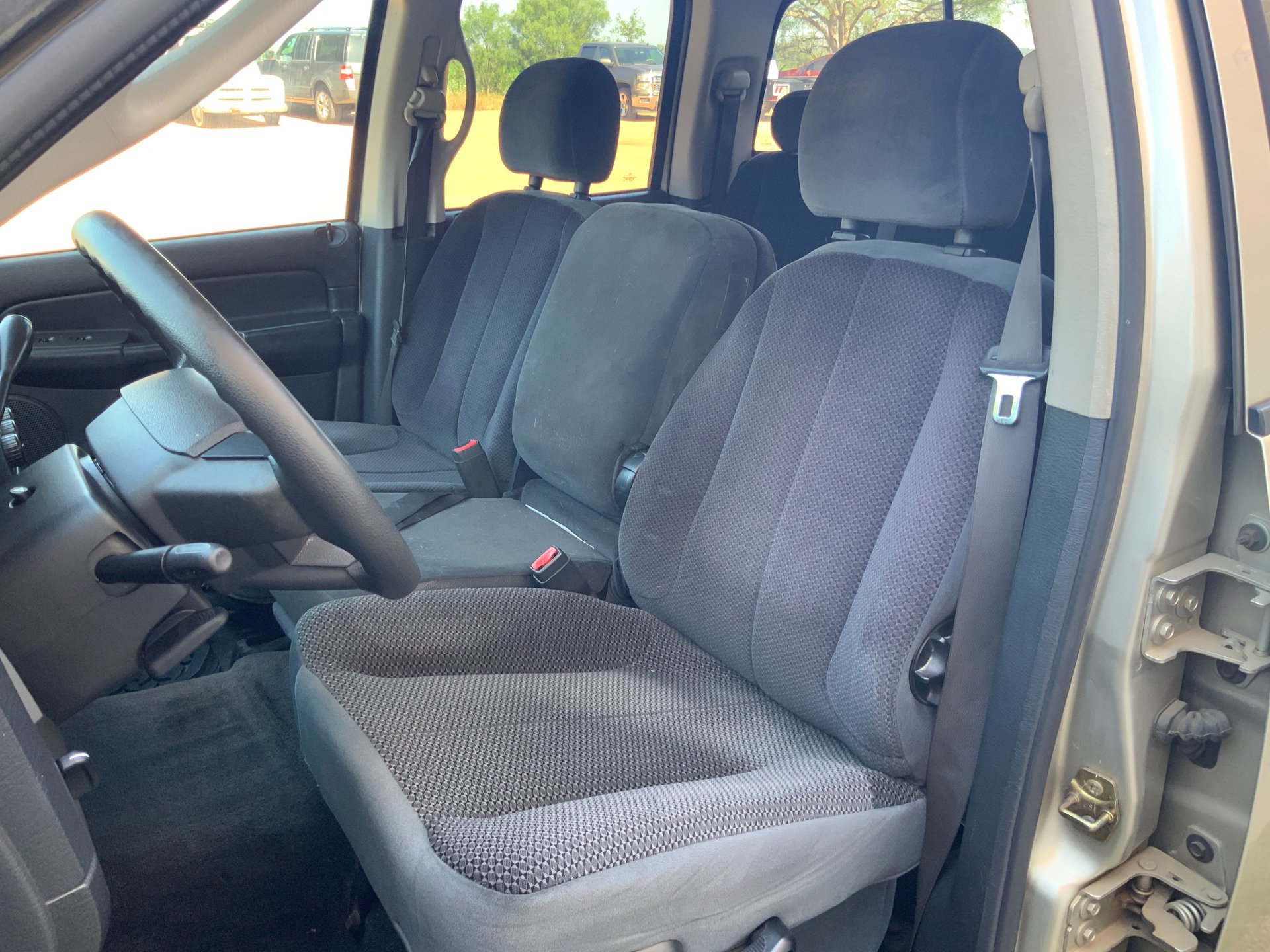 2005 Dodge RAM 1500 RT - Image 11