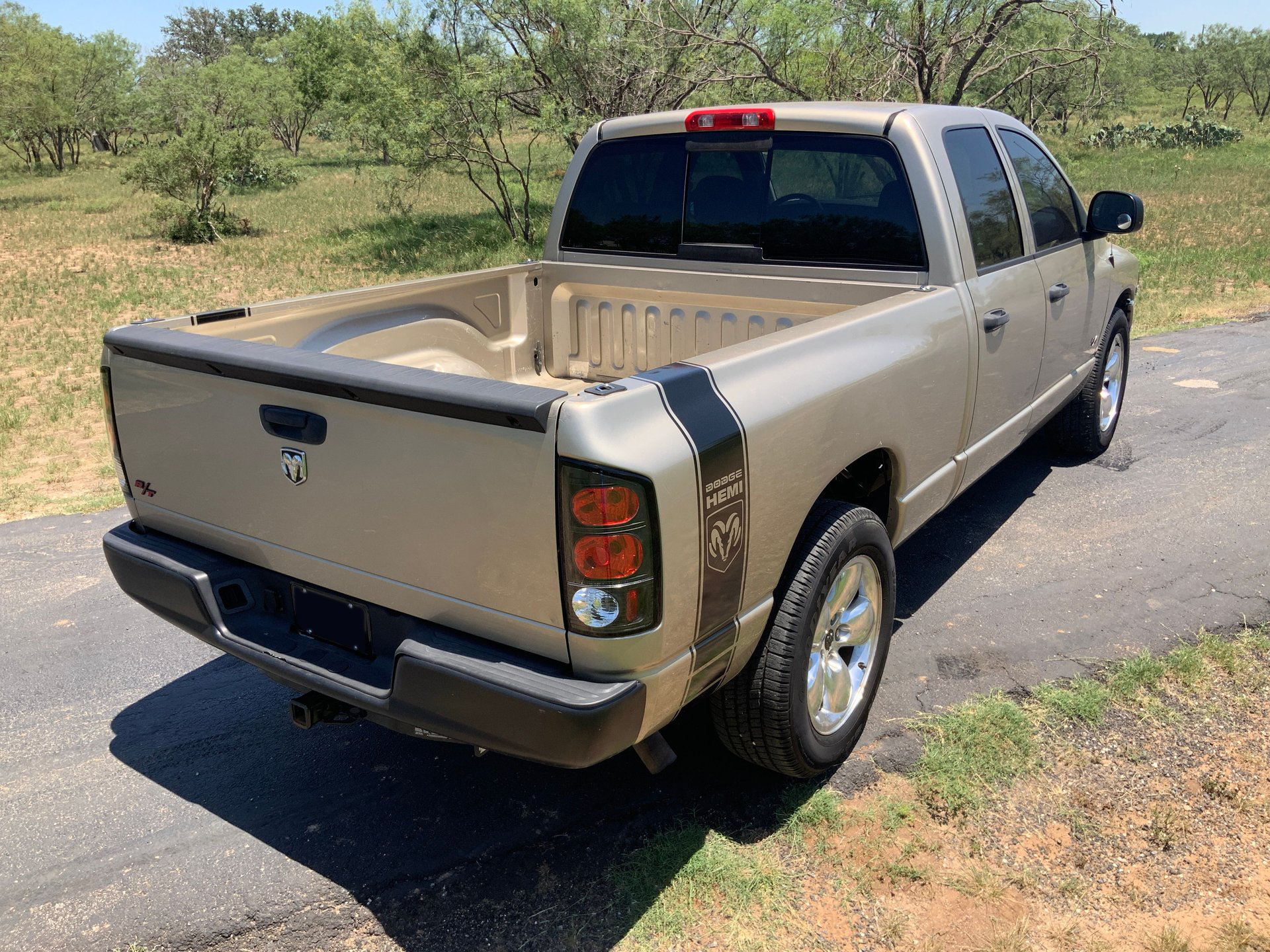 2005 Dodge RAM 1500 RT - Image 6