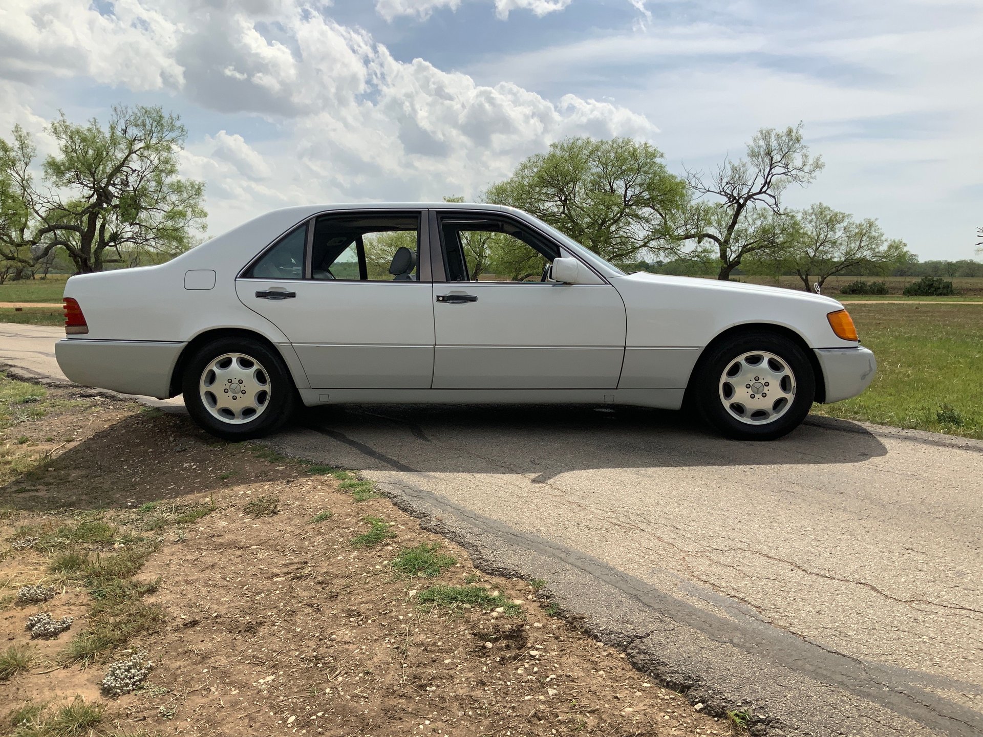 1993 Mercedes-Benz 400SEL - Image 7