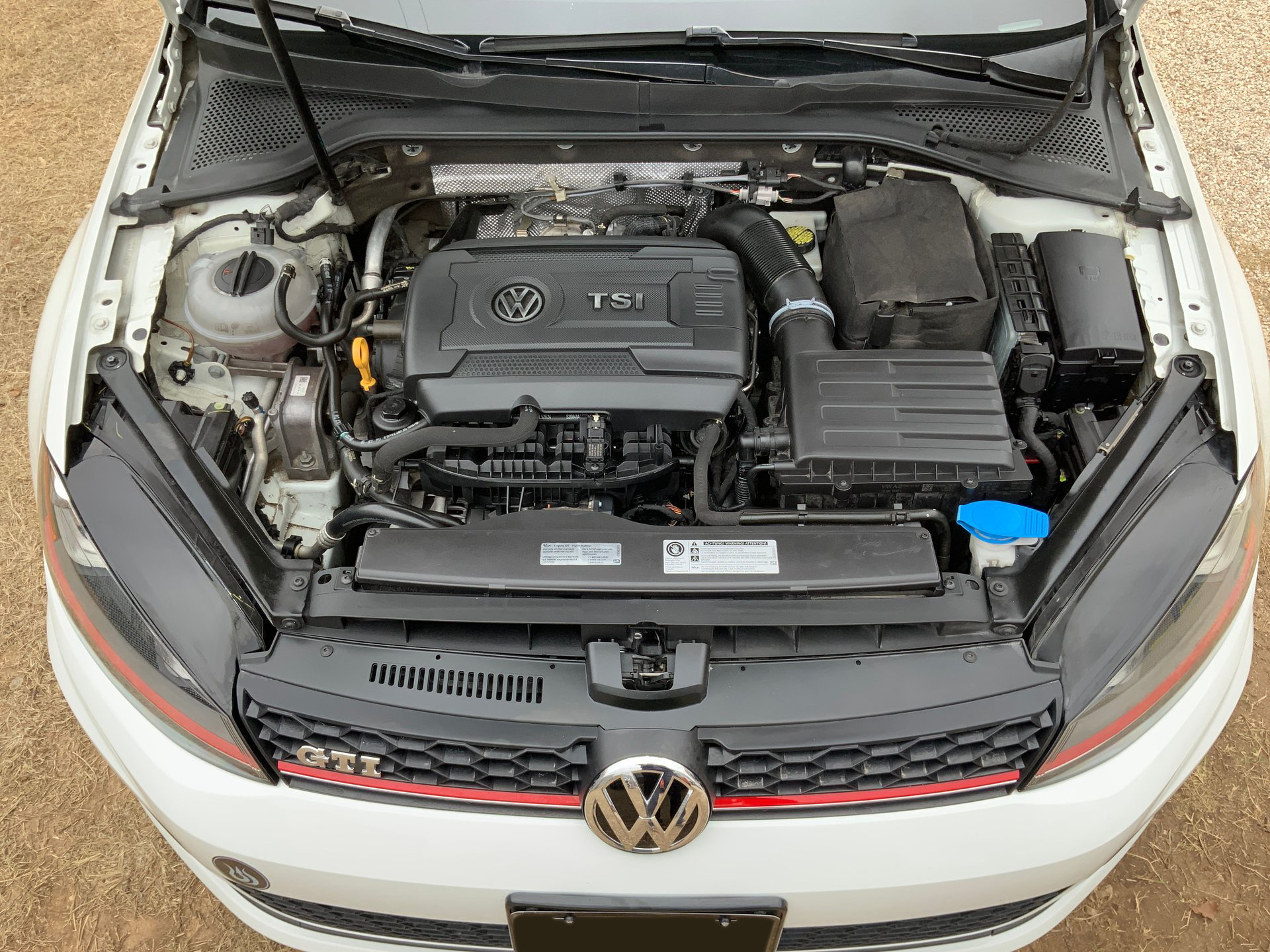 2016 Volkswagen Golf GTI - Image 13
