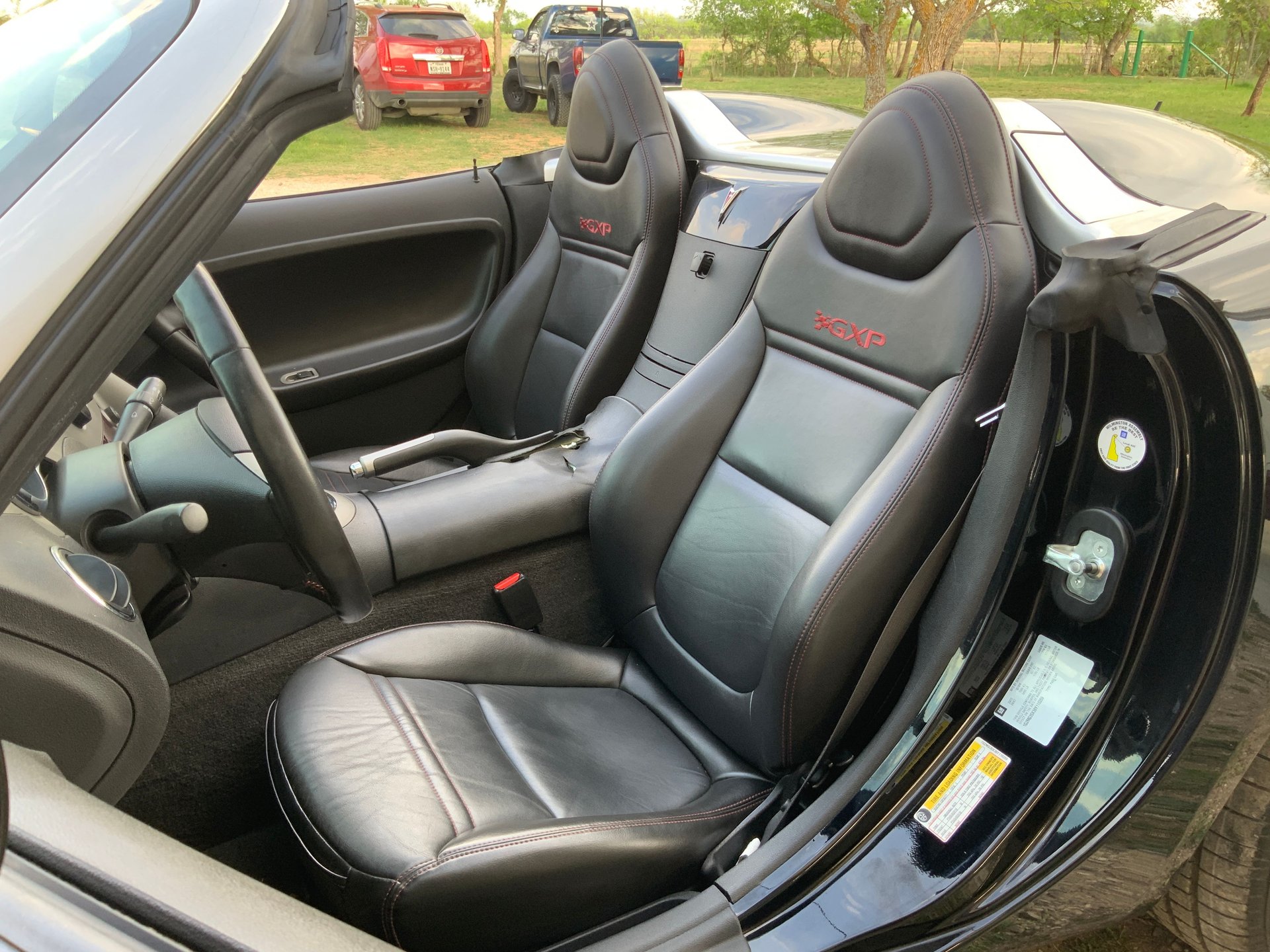 2008 Pontiac Solstice - Image 11