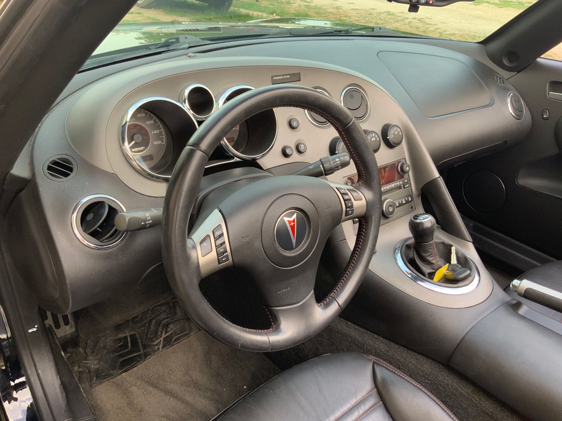 2008 Pontiac Solstice - Image 12