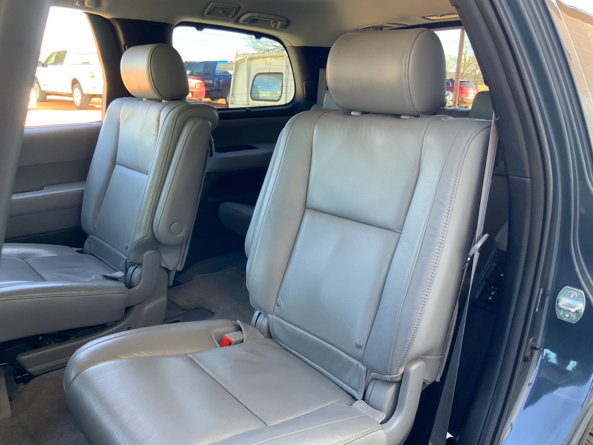2008 Toyota Sequoia - Image 12