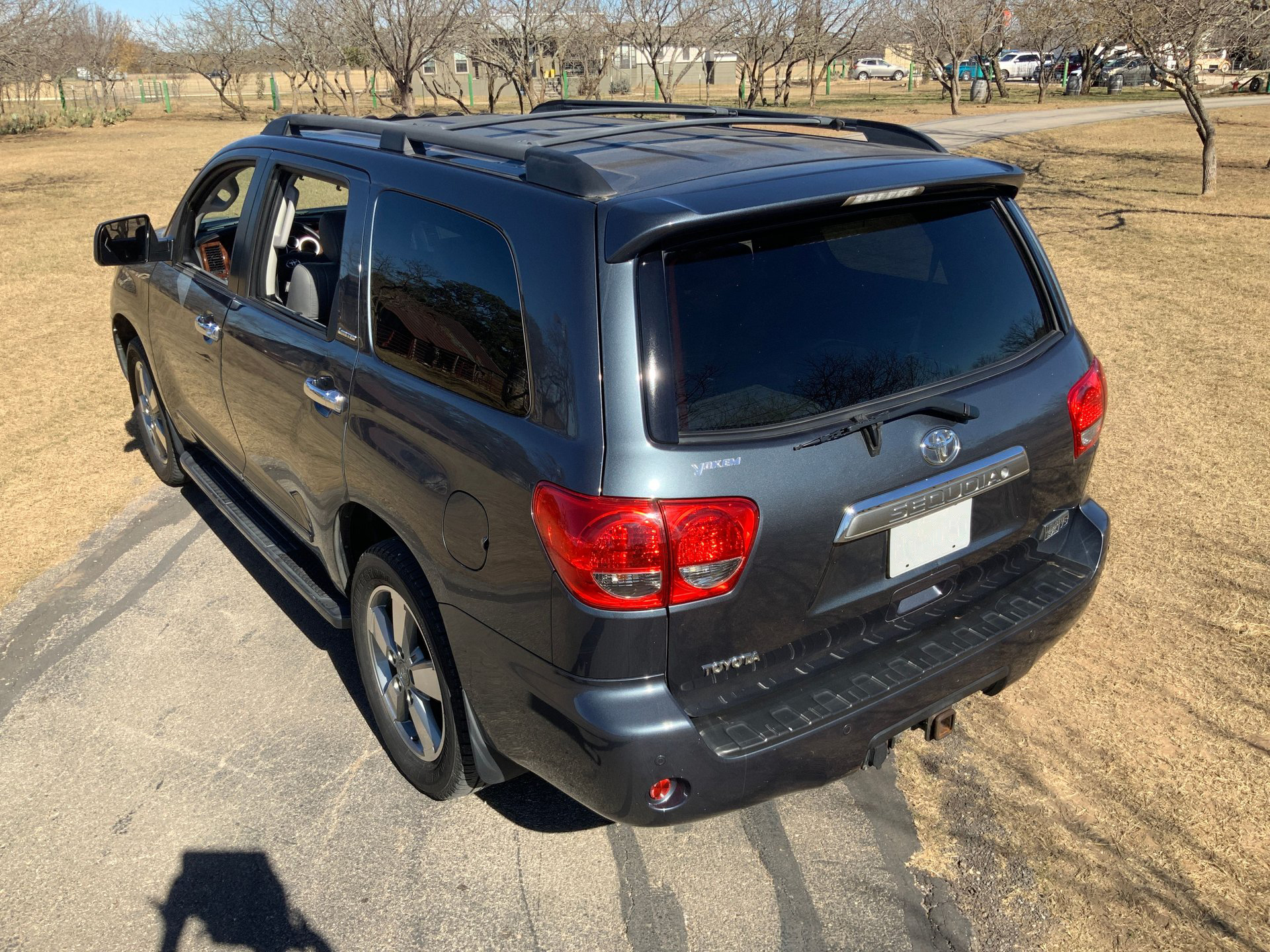 2008 Toyota Sequoia - Image 3