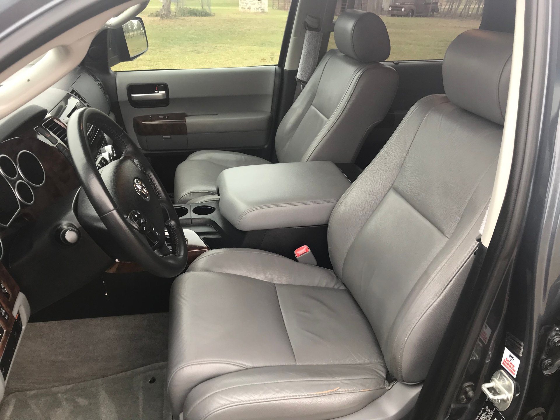 2008 Toyota Sequoia - Image 8