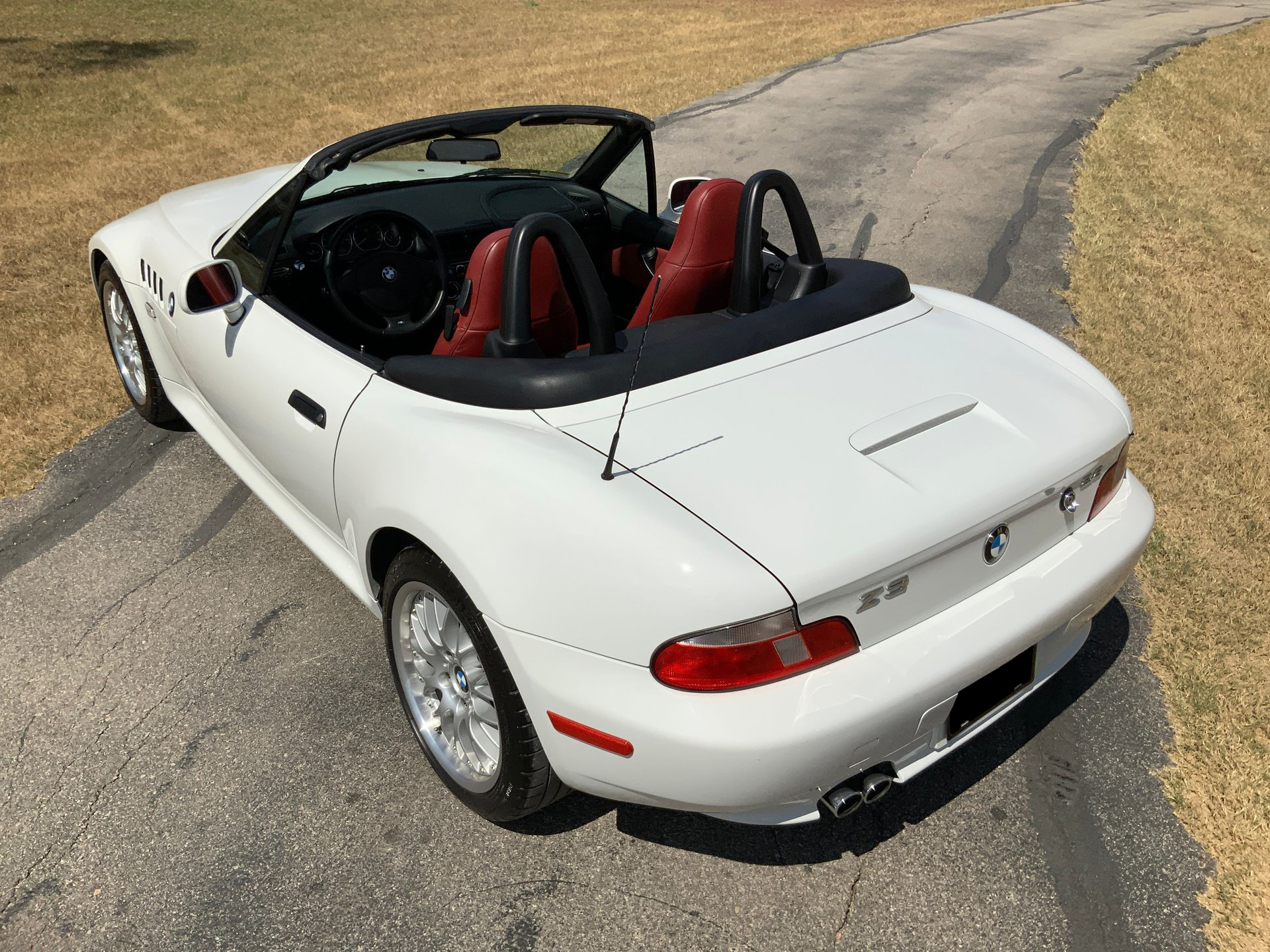 2000 BMW Z3 - Image 4