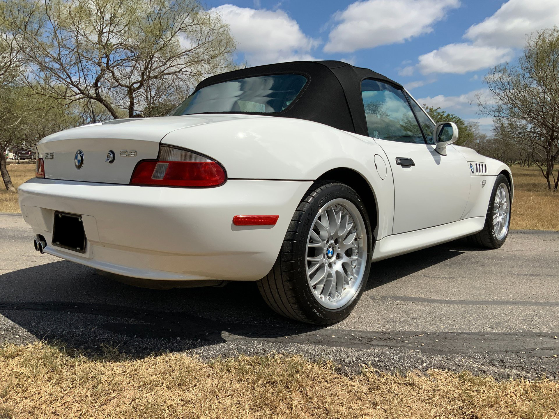 2000 BMW Z3 - Image 6