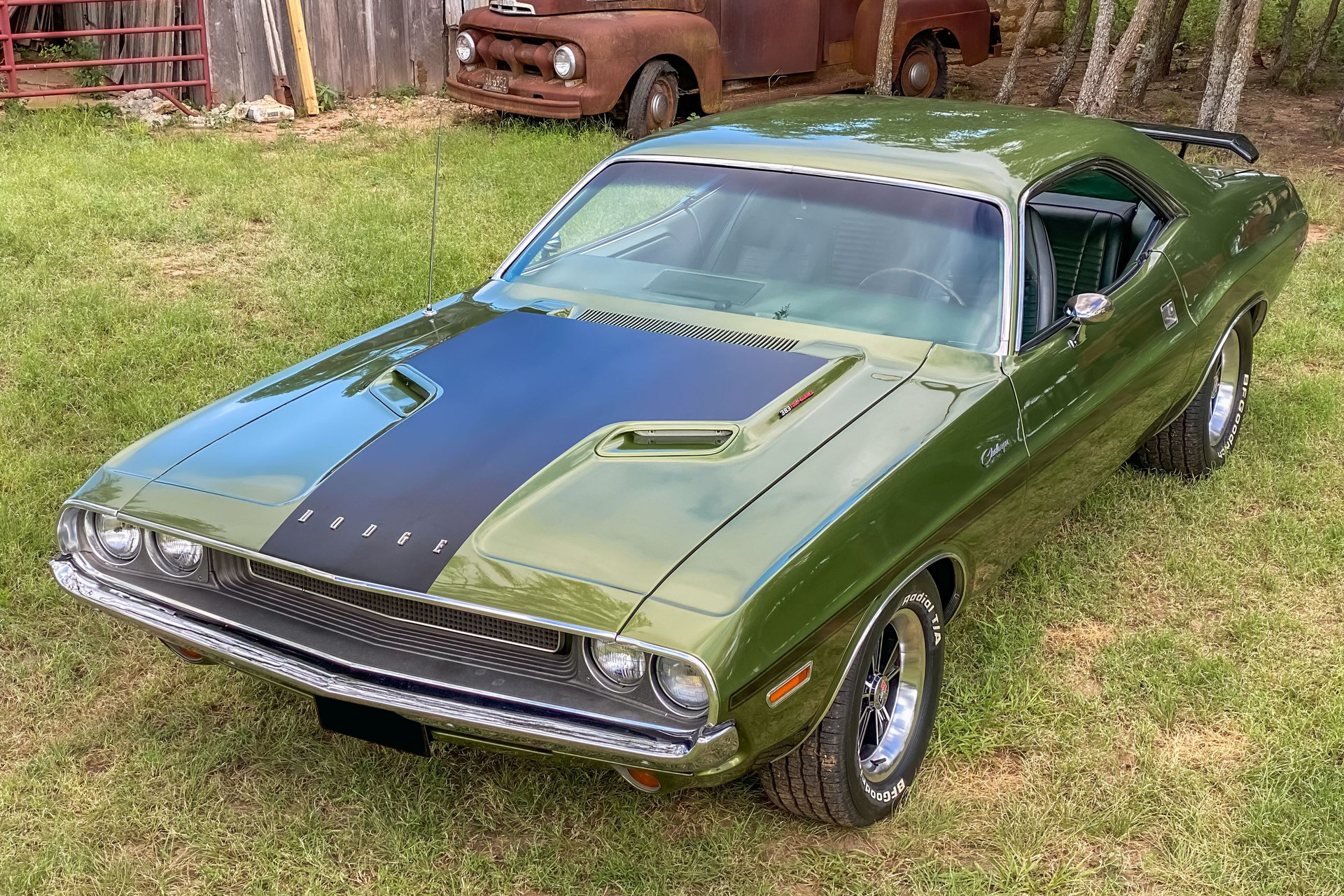 1970 Dodge Challenger - Image 2