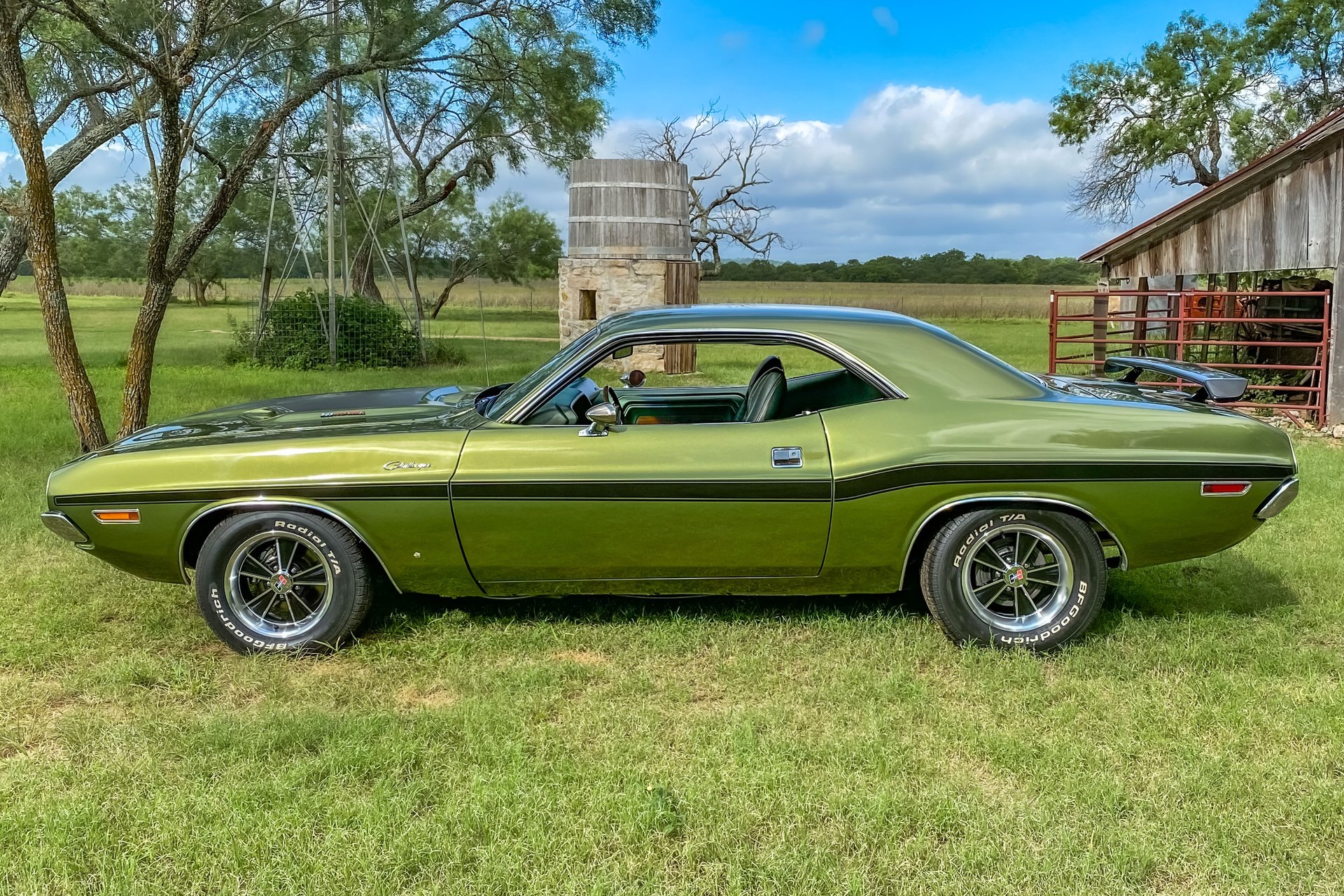1970 Dodge Challenger - Image 3