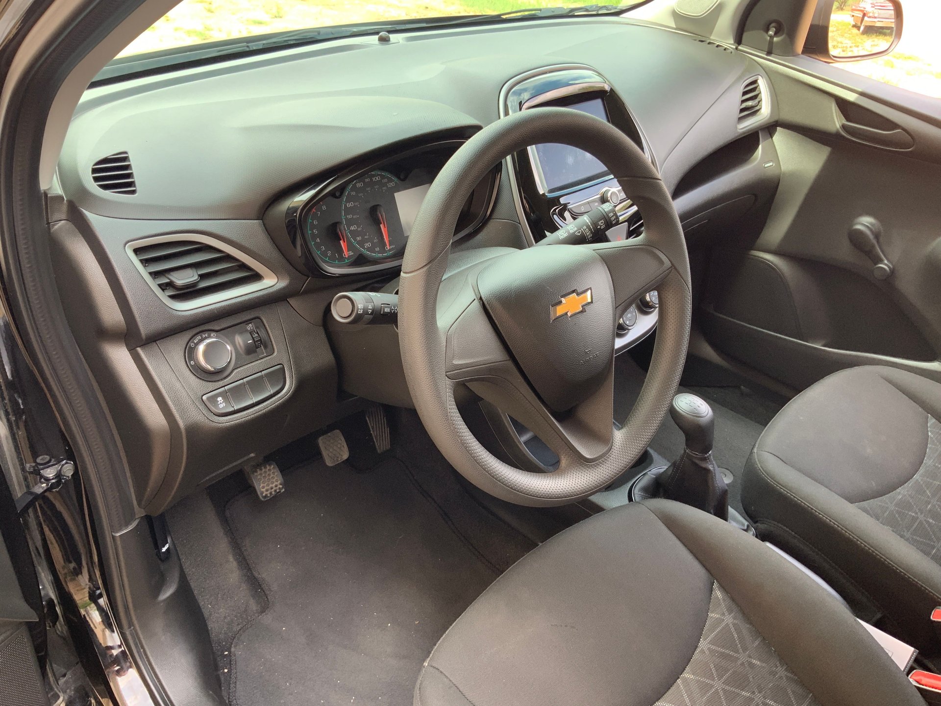 2019 Chevrolet Spark - Image 13